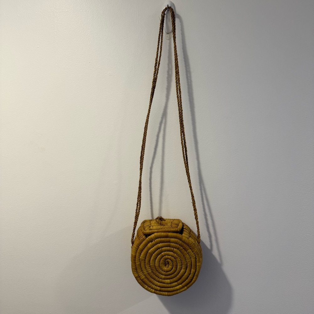 Woven Circle Straw bag from Lagos, Nigeria